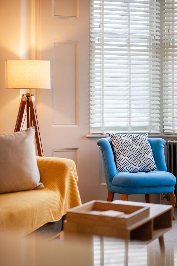 Beautiful, Central, 3 Min Walk From Beach, 2 King Doubles Brighton Екстериор снимка